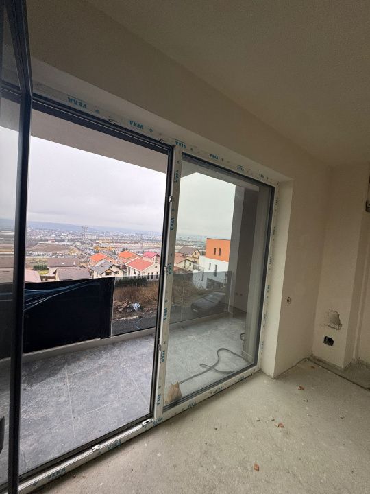 Duplex 202 mp + rooftop 72 mp, curte 180 mp, cartier Voronet – fotografia 5 din 18