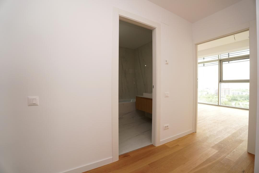 180 Sqm - Duplex | Up site - Floreasca | Aviatiei | 21 sqm Terrace – fotografia 15 din 26