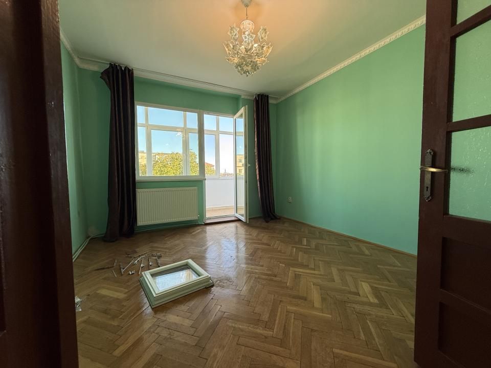 Apartament 4 camere, 94 mp utili + garaj si boxa - Elisabetin – fotografia 4 din 12
