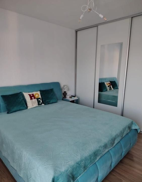 Apartament 2 camere, semidecomandat, 60 mp, etaj intermediar, zona Oașului – fotografia 1 din 8