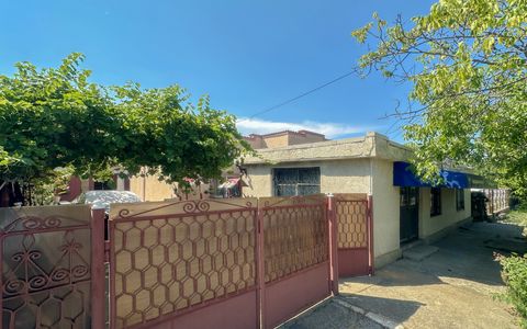 Casă 9 camere + Spațiu Comercial Stradal, Eforie Sud – Lângă Teatrul de Vară