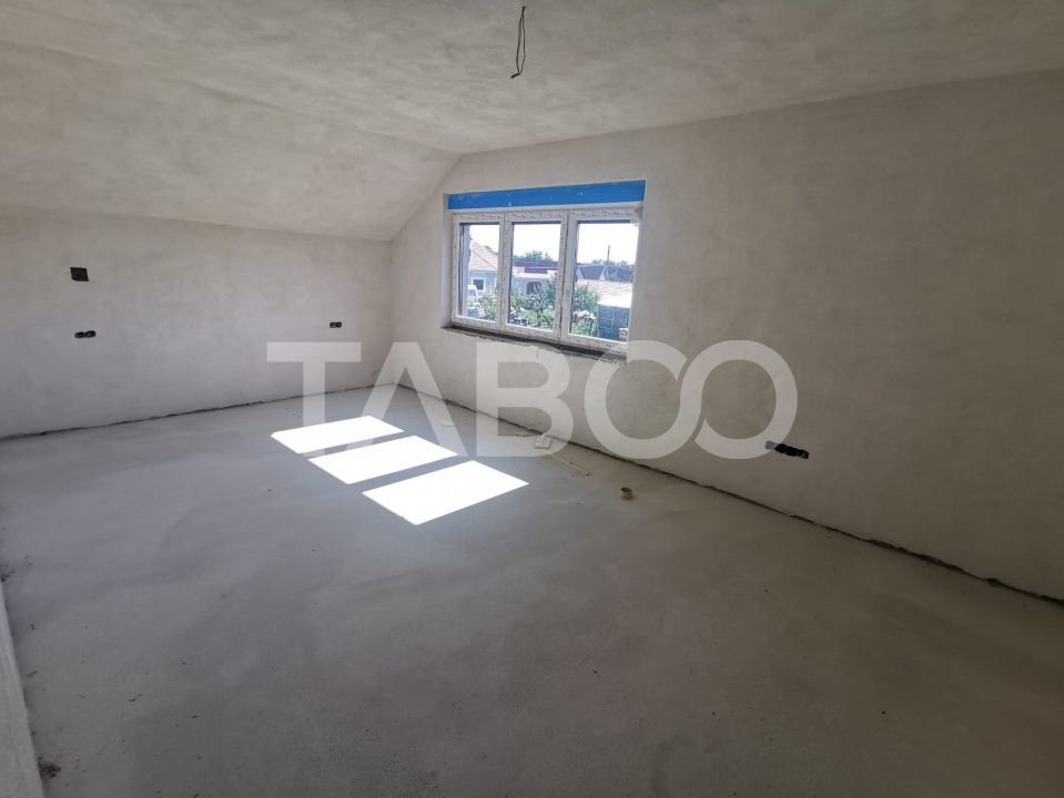 Casa individuala cu 5 camere in localitatea Miercurea Sibiului – fotografia 8 din 10