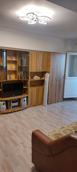 3 Camere de inchiriat | P-ta Muncii | Metrou | Pet Friendly | – fotografia 1 din 10