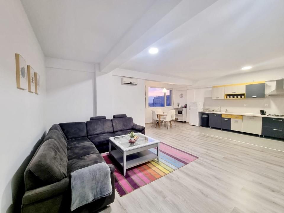 Apartament elegant 2 camere, 69 mp utili - Zona Torontalului – fotografia 1 din 10