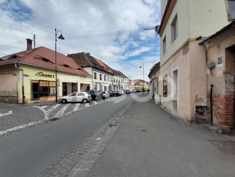 Garsoniera cocheta 30 mp la parter de vanzare Ultracentral Sibiu – fotografia 17 din 18