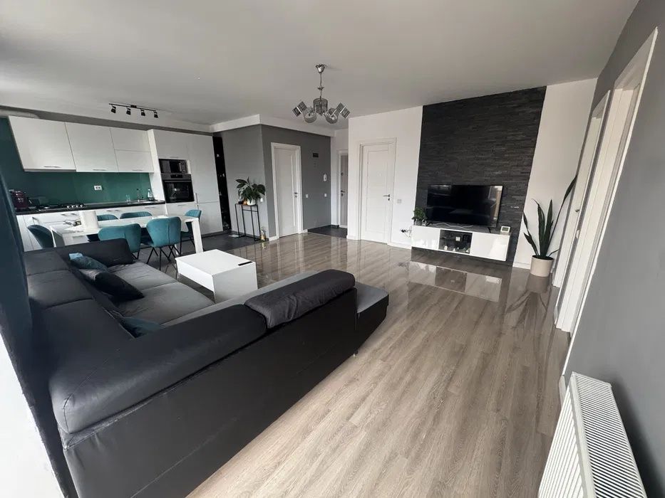 Apartament 3 camere, 70 mp, Teilor-Floresti – fotografia 2 din 8