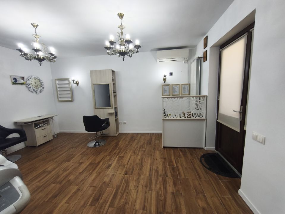 Apartament 3 camere versatil 🏡 | Parcare inclusă 🚗 – fotografia 1 din 16