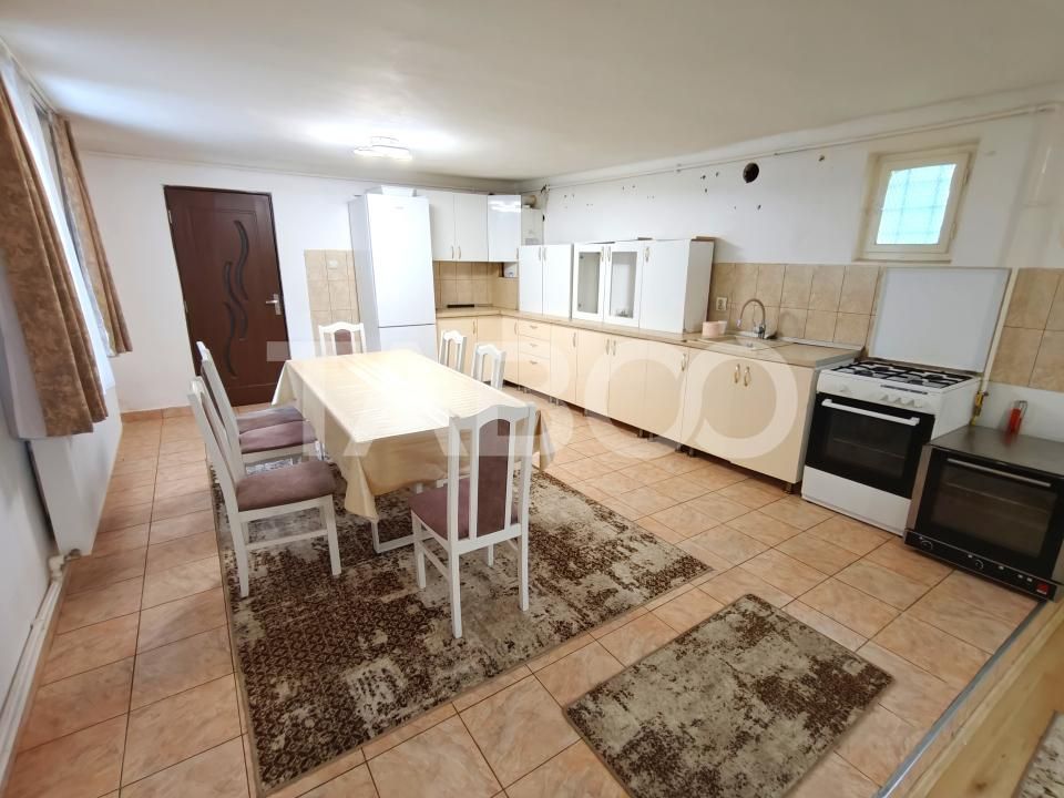 Casa cu 4 camere singur in curte de vanzare in Sibiu - zona linistita – fotografia 4 din 13