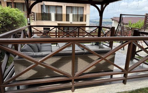 Casă premium cu panoramă, curte amenajată | 0% comision | zona Răzoare