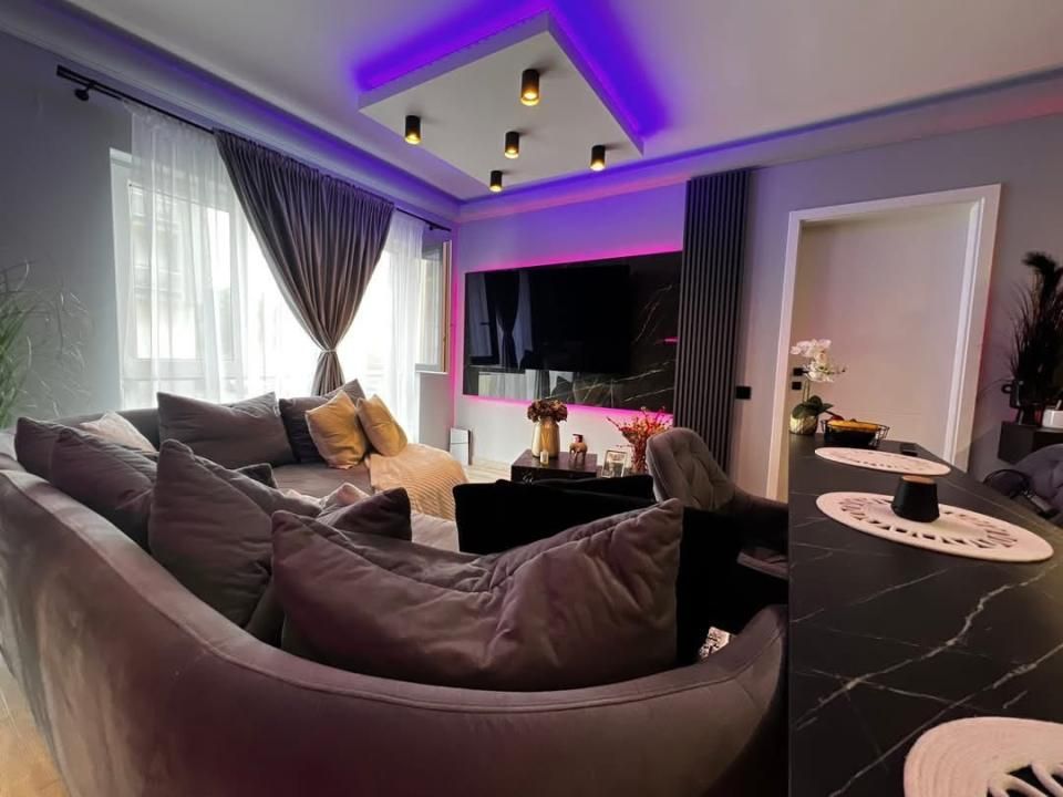 Apartament Premium 3 Camere | 70 mp + Terasă 14 mp | zona centrală Florești – fotografia 1 din 10