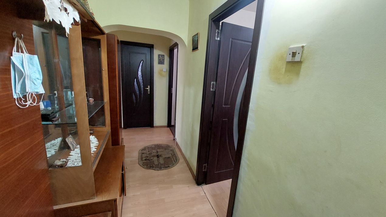 Apartament 2 camere decomandat, 56 mp, Craiovita zona Niela – fotografia 5 din 5
