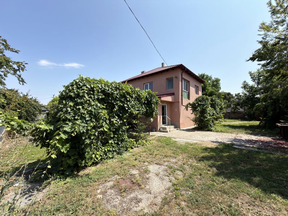 Mihail Kogălniceanu - Casa cu 6 camere, oportunitate de investiție – fotografia 3 din 11