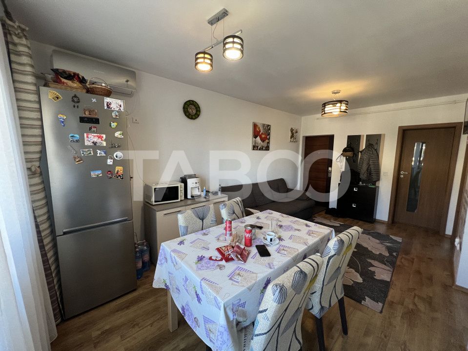 De vanzare apartament 3 camere 2 bai 2 balcoane Turnisor Sibiu – fotografia 4 din 9