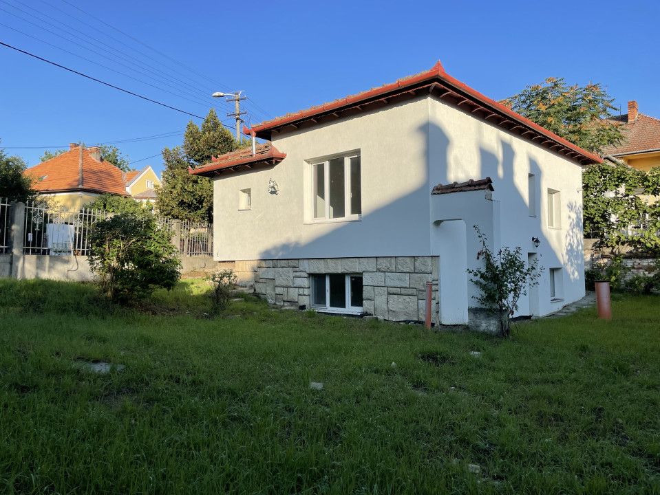 Casa individuala in Andrei Muresanu – fotografia 1 din 11