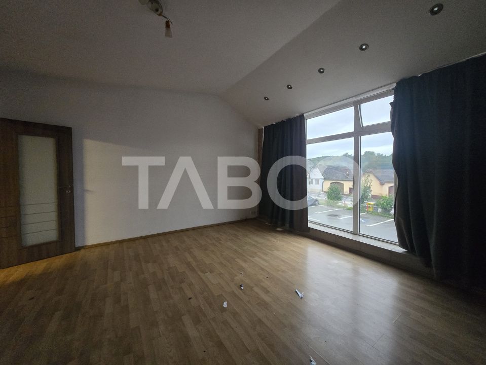 Apartament 150mp de inchiriat 3 camere decomandat Slimnic Sibiu – fotografia 2 din 9