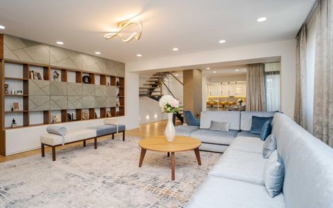 Vânzare Penthouse Lux 432 mp Conest Tudor Vladimirescu Utilat+Mobilat