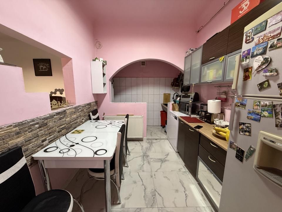 Apartament la curte comuna, 70 mp utili, parter + mansarda - Iosefin – fotografia 3 din 7