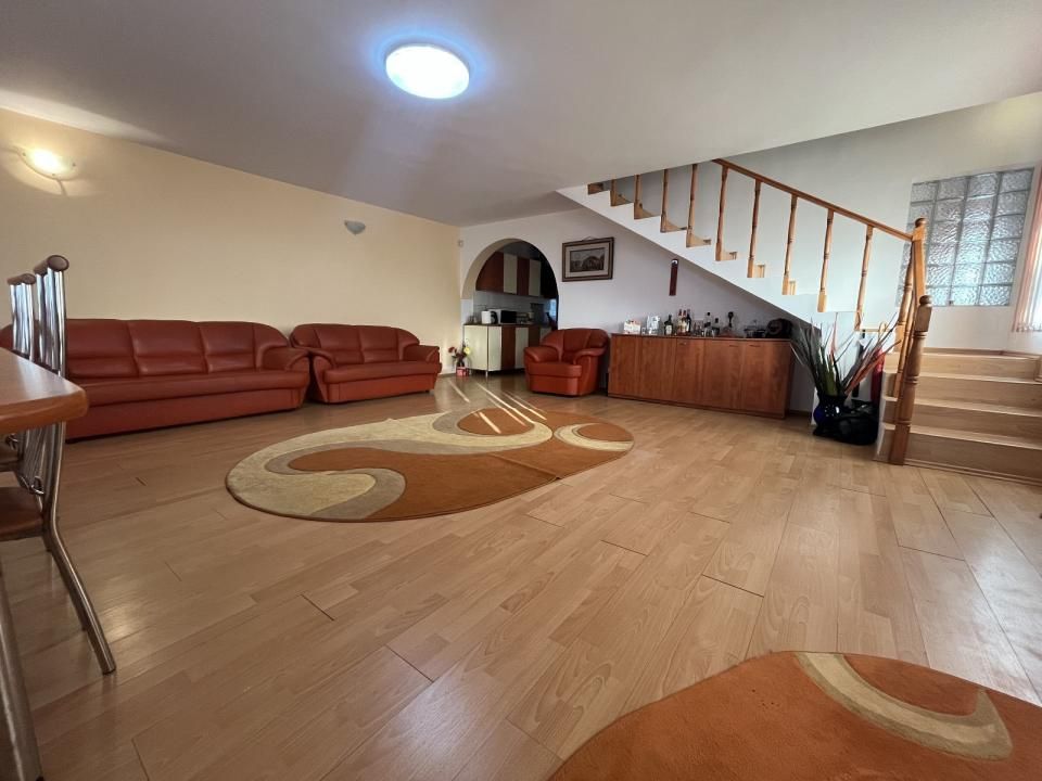 Casă P+M cu vedere spre pădure și teren de 866 mp in Magura Hulubesti – fotografia 4 din 41