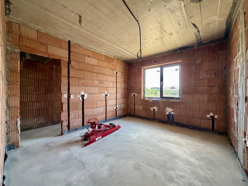 Duplex elegant 4 camere, 135 mp utili, 330 mp teren - Dumbravita – fotografia 5 din 9