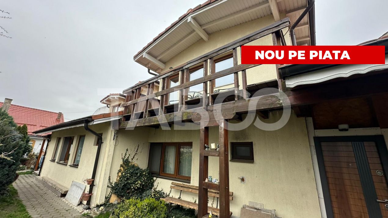 Casa cu acces auto cu 2 apartamente separate garaj  Piata Cluj Sibiu – fotografia 1 din 19