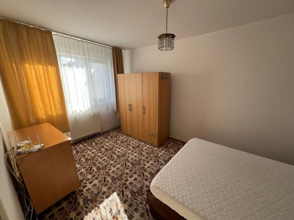 De inchiriat apartament 2 camere Padis – fotografia 3 din 11