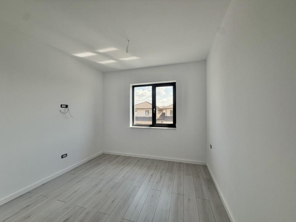 Duplex, despartit prin camera tehnica, 4 camere, 111mp utili in Giroc – fotografia 20 din 24