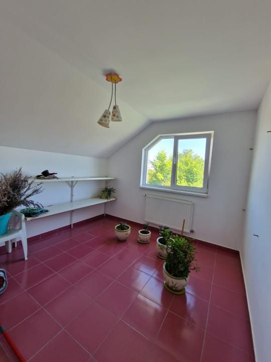 Casă de vânzare  225 mp ,Mărginenii de Sus , DB – fotografia 18 din 20