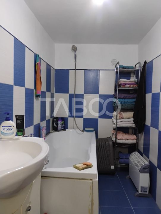 Casa de vanzare 2 camere front stradal 30m teren 1000mp in Seica Mare – fotografia 9 din 9