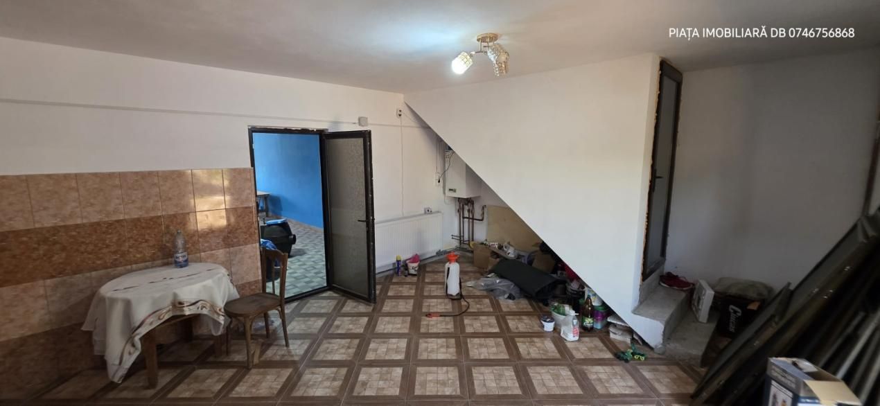 Vilă P+2 cu Spațiu Comercial și Teren 1000 mp – Răzvad, Dâmbovița – fotografia 10 din 17
