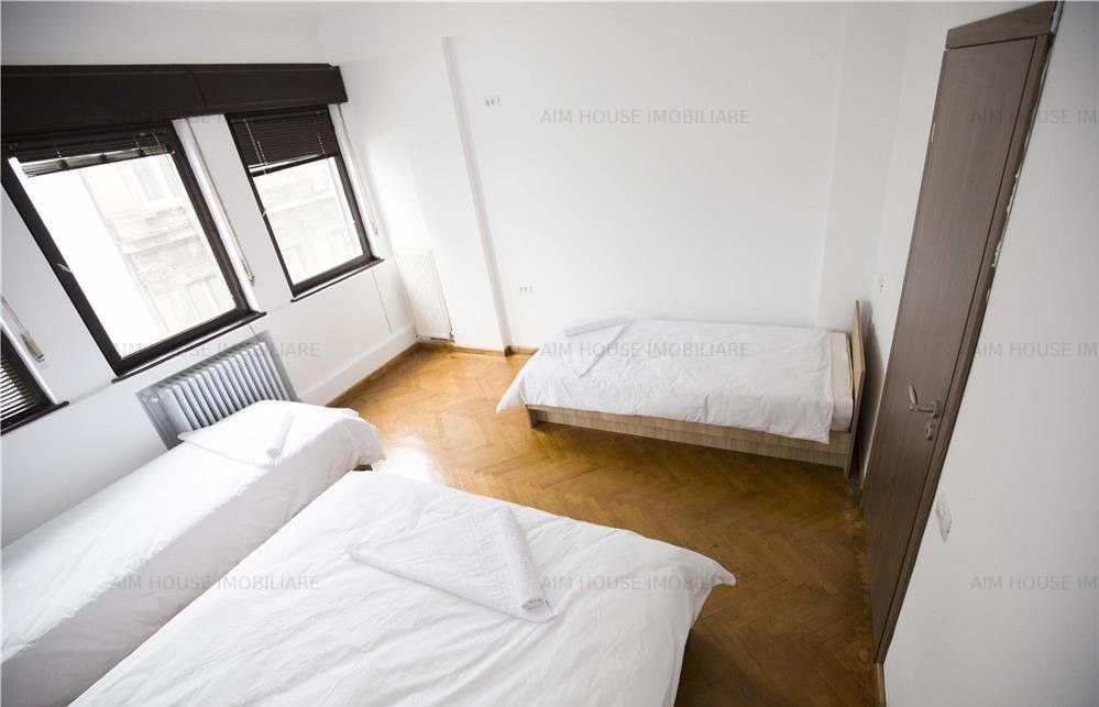Regina Elisabeta-Calea Victoriei-Apartament 3 camere renovat. – fotografia 3 din 14
