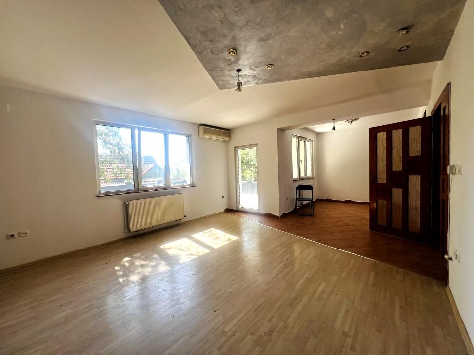 Casa Individuala , 5 camere -218 mp utili -Dumbravita – fotografia 1 din 15
