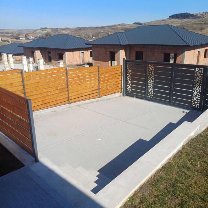 Casă individuală modernă, pe un singur nivel, Corușu, la 10 minute de Lidl Baciu – fotografia 3 din 7