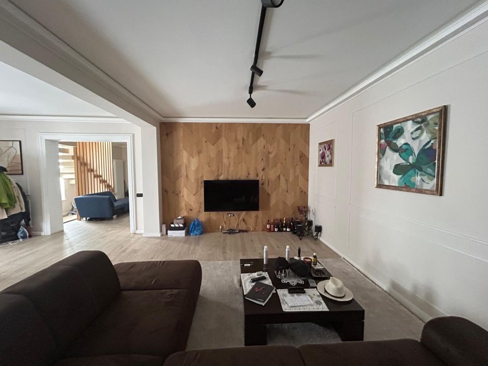 Casa P+1+M, 370 MP teren, 225 MP utili, Central – fotografia 3 din 15
