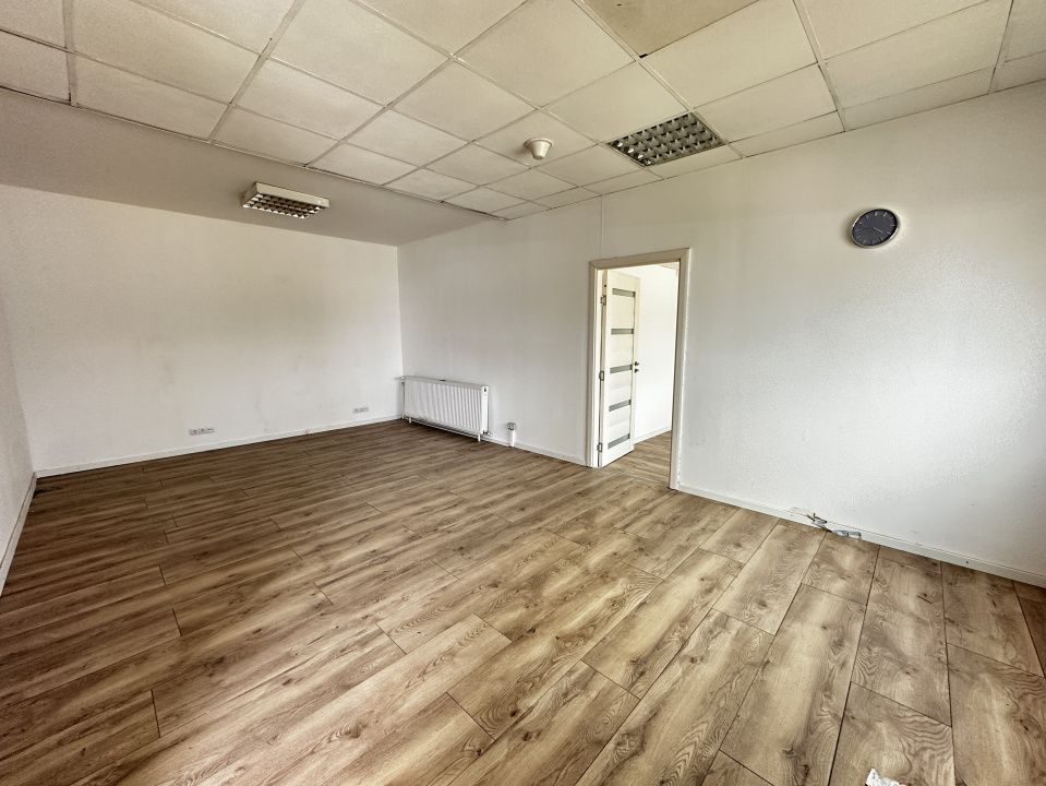 TEREN Intravilan 4077 mp. Asfalt Gard Parcare Utilitati Hala si Birouri 450 mp. – fotografia 12 din 29