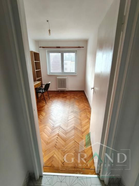 2 camere decomandate | Etaj 6/10 | Balcon | Centrală proprie | Clăbucet,Mănăștur – fotografia 4 din 13