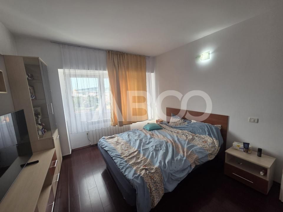Apartament 3 camere decomandat de vanzare 72 mp balcon 7 mp – fotografia 3 din 10