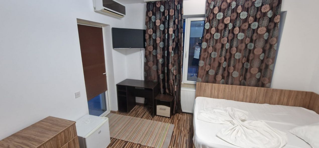 Pensiune cu 10 camere de vanzare in zona Mamaia-Sat - LIDL – fotografia 10 din 31
