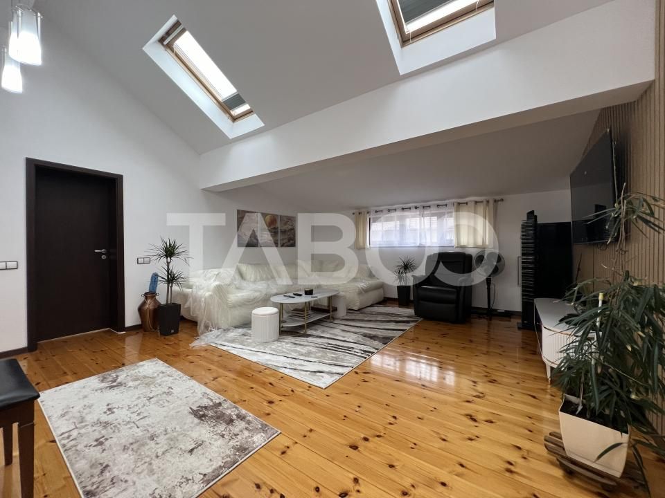Apartament 5 camere 2 bai de vanzare la cheie in Manastur zona VIVO – fotografia 10 din 17