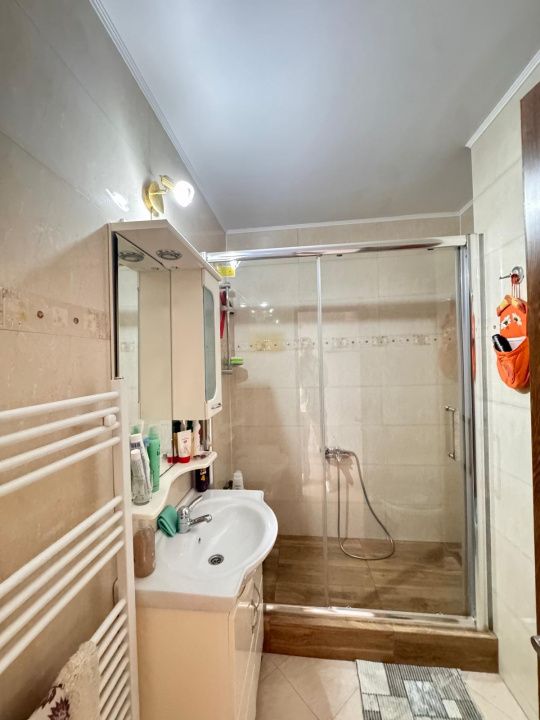 Casă P+1+M de vânzare, 5 camere, foișor, bucătărie de vară, zona Mamaia Sat – fotografia 8 din 18