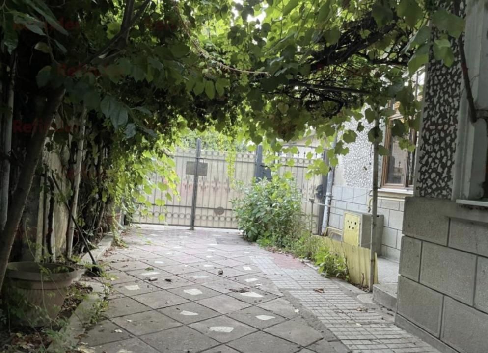 Teren 342 mp + Casa demolabila/renovabila | Piata Alba Iulia - Matei Basarab | – fotografia 3 din 7