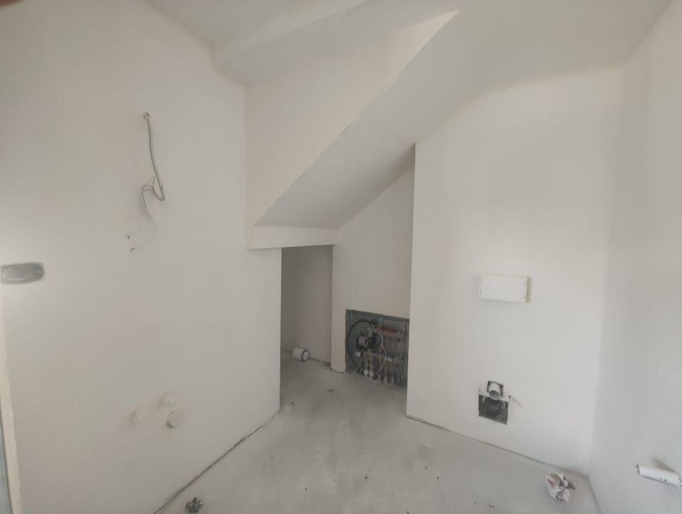 Casa 4 camere, teren 350 mp, localitatea Podari, zona Profi Loco – fotografia 17 din 20