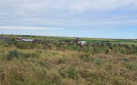 Teren de vanzare in Lazu