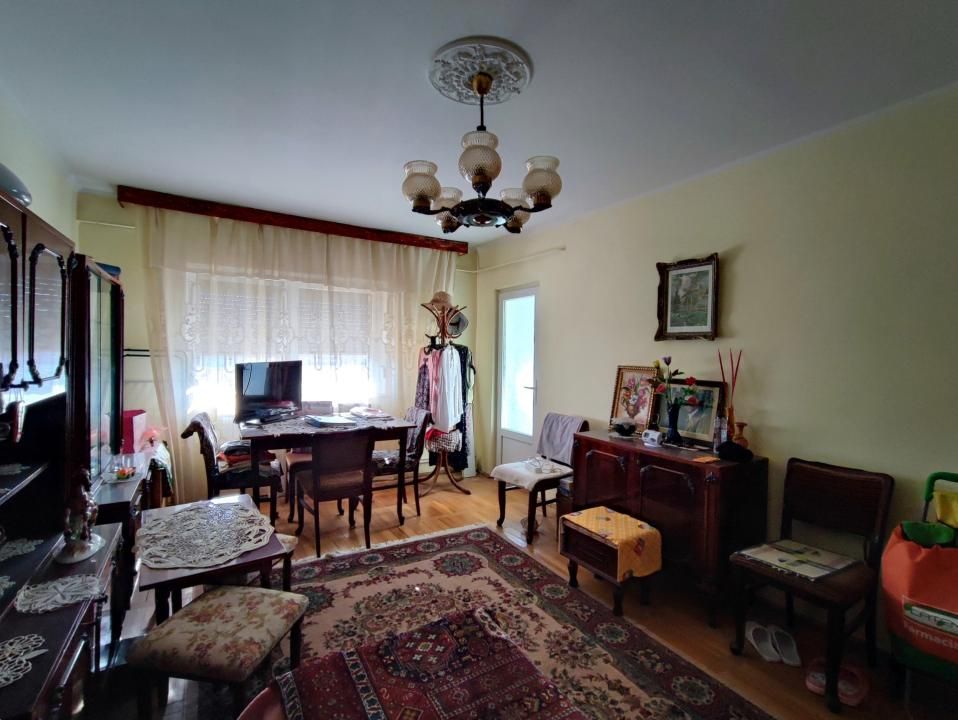 Apartament 2 camere de vanzare in zona Far, comision 0% – fotografia 1 din 13