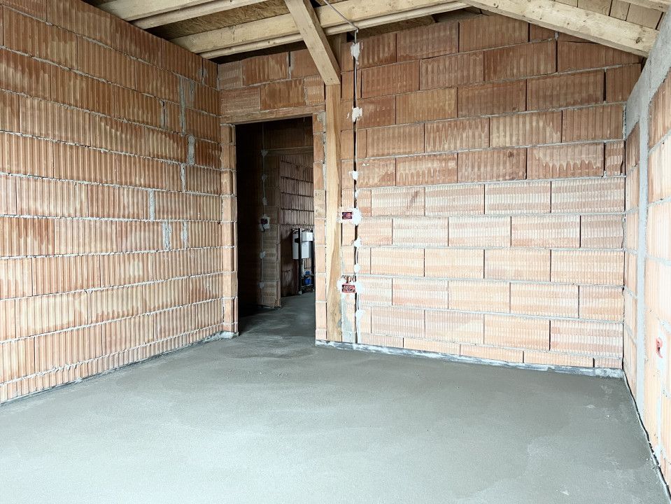 Duplex, 94mp utili, 360mp teren, 4 camere,curent trifazic-Giarmata-vii – fotografia 12 din 18