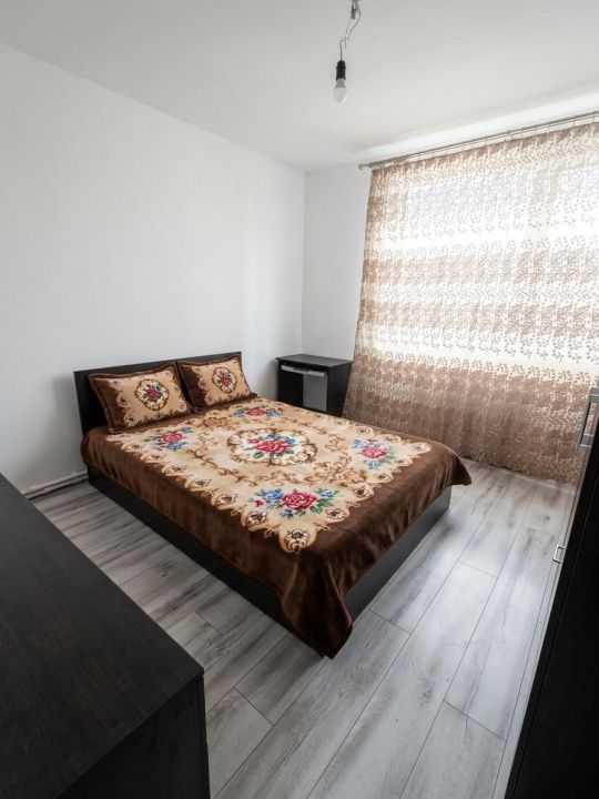 Apartament 3 Camere de vanzare in zona  FAR - Constanța | Decomandat | Renovat – fotografia 2 din 13