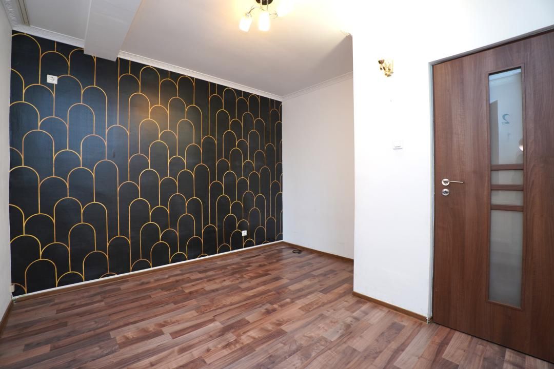 Inchiriere Vila |  Vitan Mall - Dristor | 7 Camere P+2+Curte+Parcare – fotografia 10 din 18