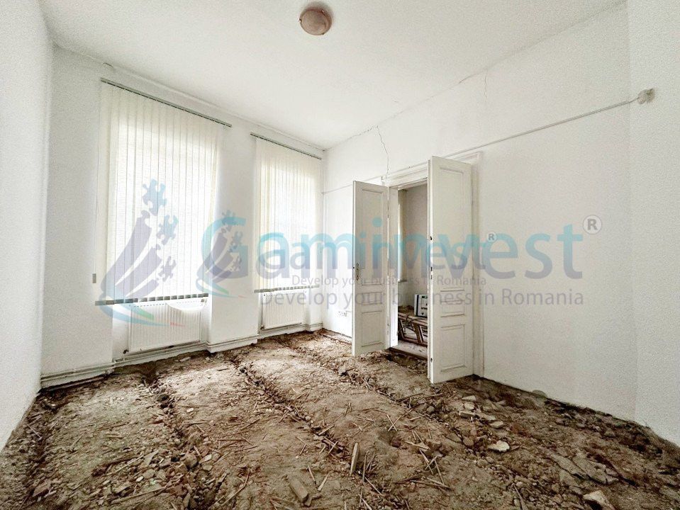 Casă ultracentrală cu apartament și demisol, zona Republicii pietonala, Oradea – fotografia 7 din 11