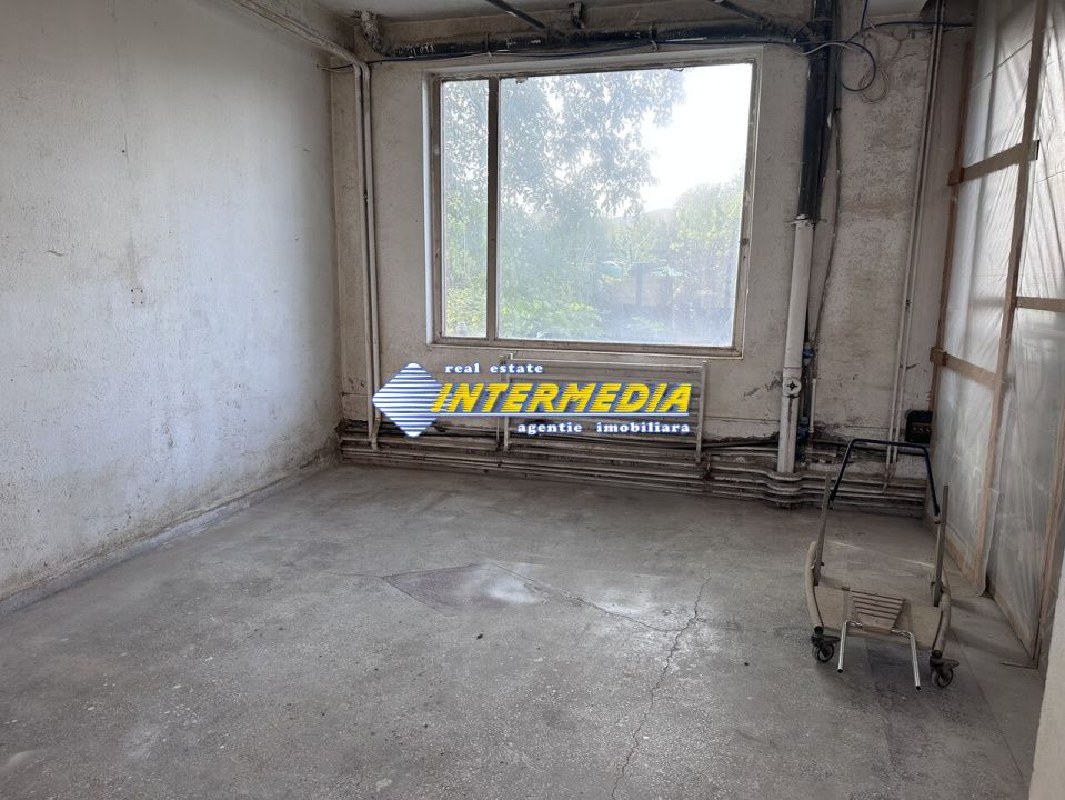 HALA DE INCHIRIAT I CENTRU I  SUPRAFATA 250 MP I ALBA IULIA I – fotografia 9 din 9