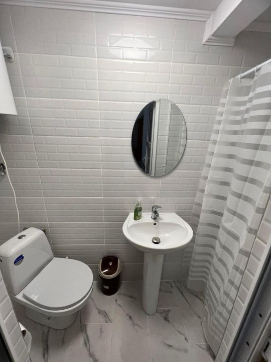 Cabana cu vedere la lac, 8 camere, 200 mp, 1800 mp teren, zona Colibita – fotografia 26 din 34