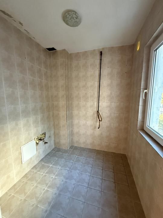 Apartament 3 camere, etaj 2, semidecomandat - Piata Doina – fotografia 5 din 9